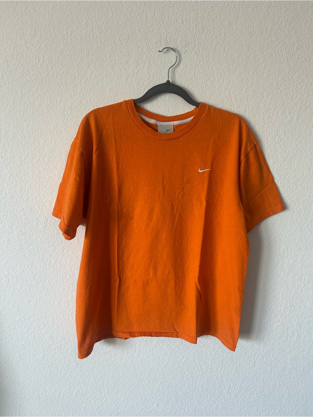 Vintage Nike Mini Swoosh Embroidered T-Shirt Orange - Size Medium